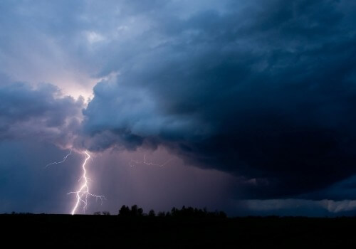 thunderstorm image